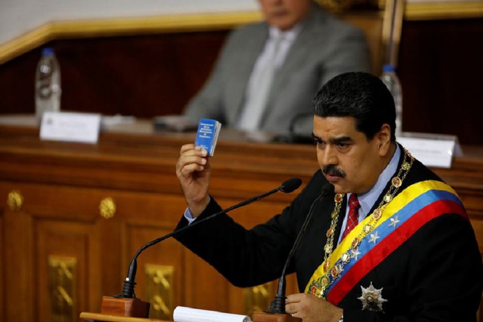 Maduro faz duros ataques contra Bolsonaro e a Colômbia: vamos arrebentar seus dentes